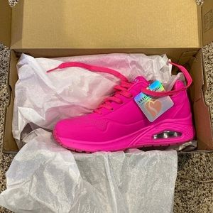skechers uno neon pink